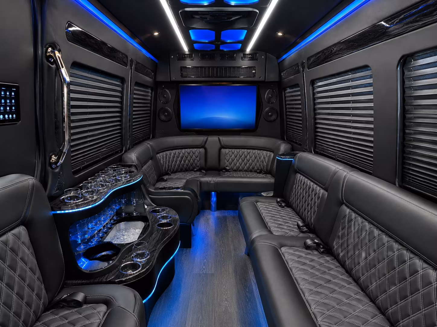 festival and concert buses from goodyear to the phoenix metro