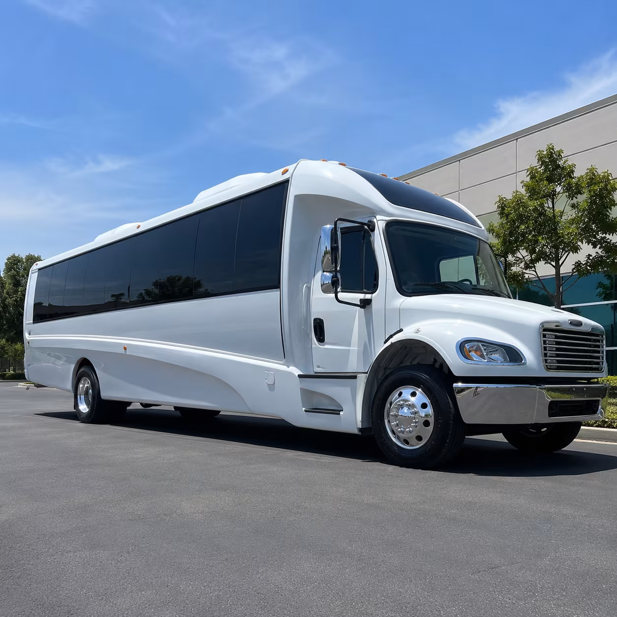 goodyear 15 passenger minibus