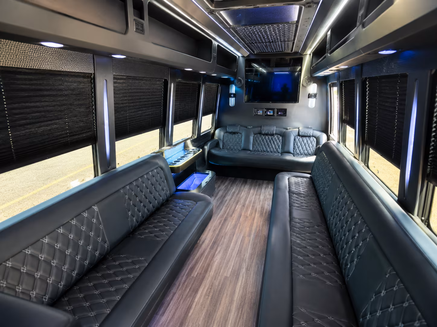 party buses for bachelorette wine tours in goodyear and the scottsdale tasting room scene