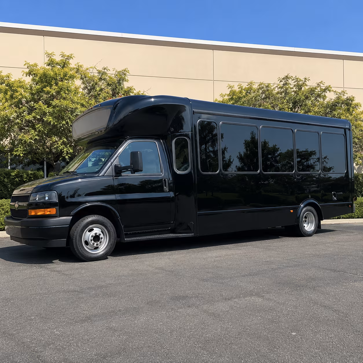 party buses to state farm stadium for cardinals games and big events